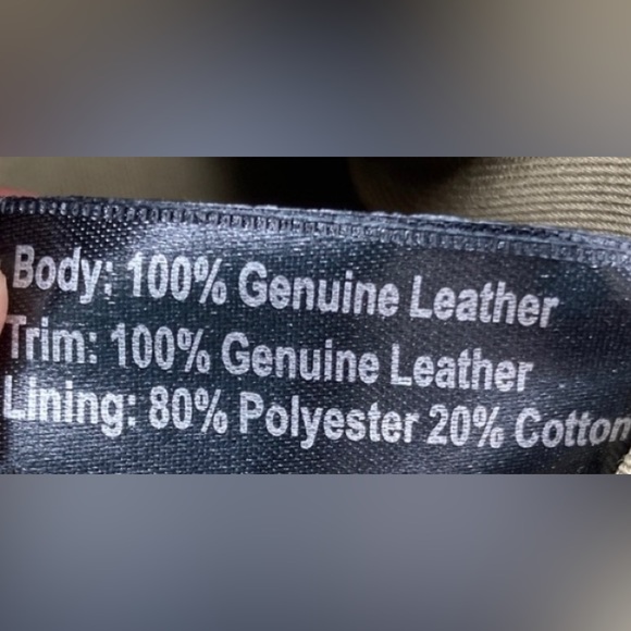 G.I.L.I Grey Leather Hobo Bag - Picture 9 of 11